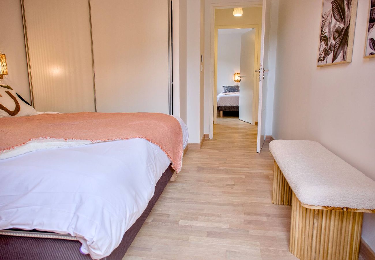 Apartment in Vars - New Apartment • Private Garage • Two Terraces • Vars Centre
