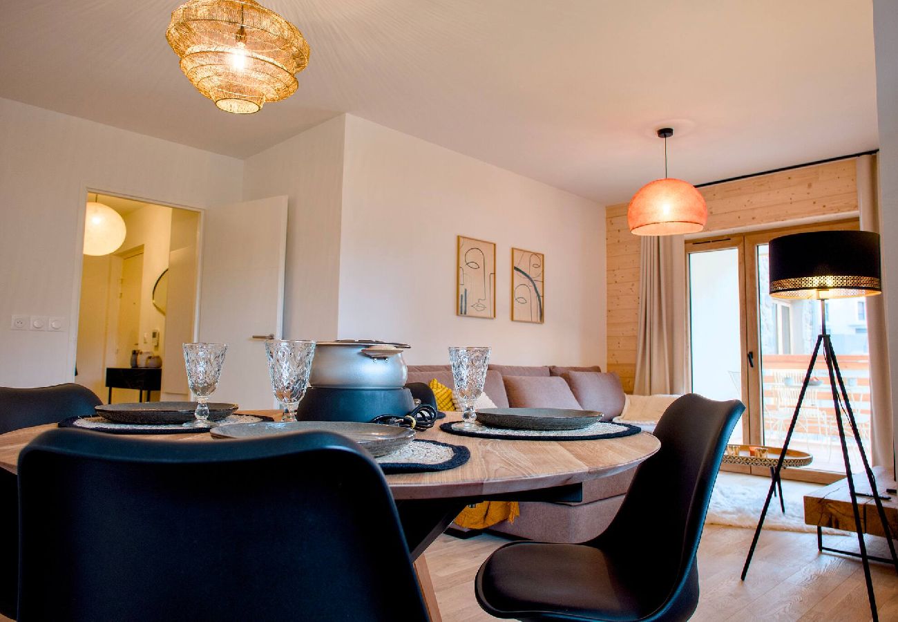 Apartment in Vars - New Apartment • Private Garage • Two Terraces • Vars Centre
