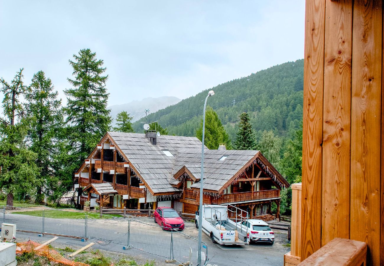 Apartment in Vars - New Apartment • Private Garage • Two Terraces • Vars Centre