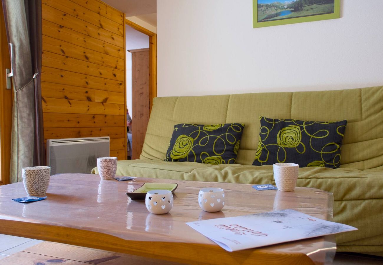 Apartment in Vars - Family Apartment • Garden • 2 Bedrooms • Sleeps 8