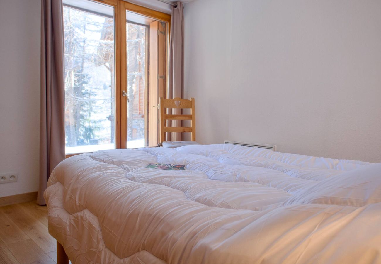 Apartment in Vars - Family Apartment • Garden • 2 Bedrooms • Sleeps 8