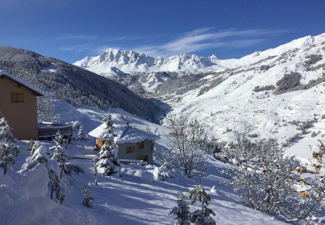 Terraced House in Vars - Duplex with Terrace • Chalet Annex • Sleeps 6