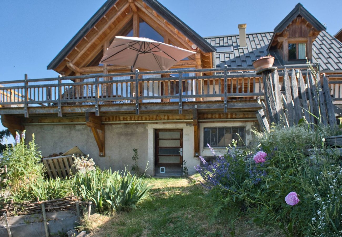 Chalet in Vars -     Chalet with Panoramic Views • Sleeps 8