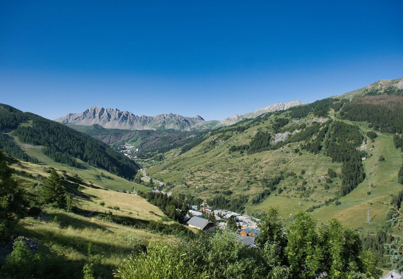 Chalet in Vars -     Chalet with Panoramic Views • Sleeps 8