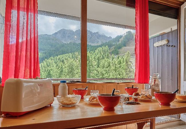 Apartment in Vars - Ski-in/Ski-out Studio • Slopes View Balcony • Resort Centre • Sleeps 4