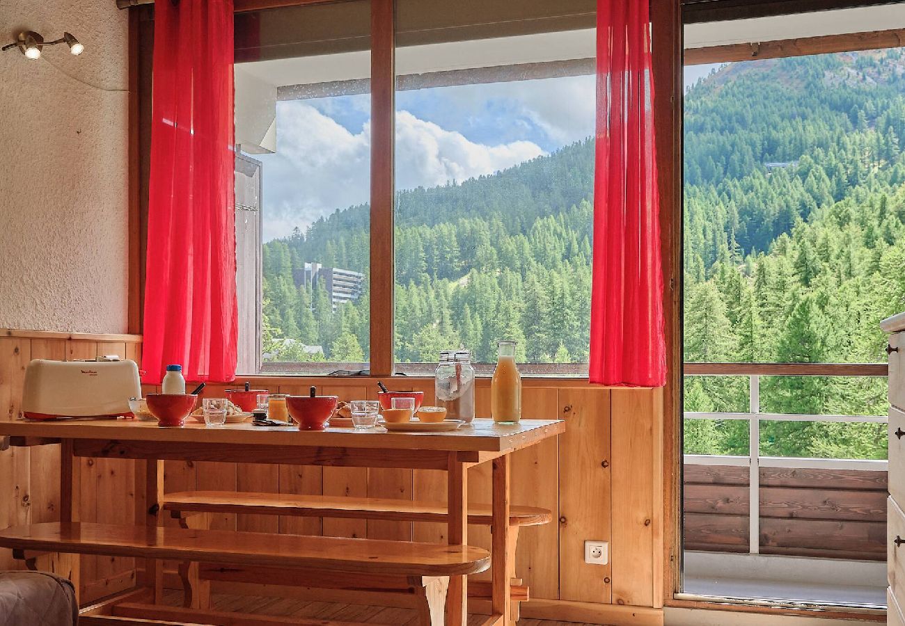Apartment in Vars - Ski-in/Ski-out Studio • Slopes View Balcony • Resort Centre • Sleeps 4