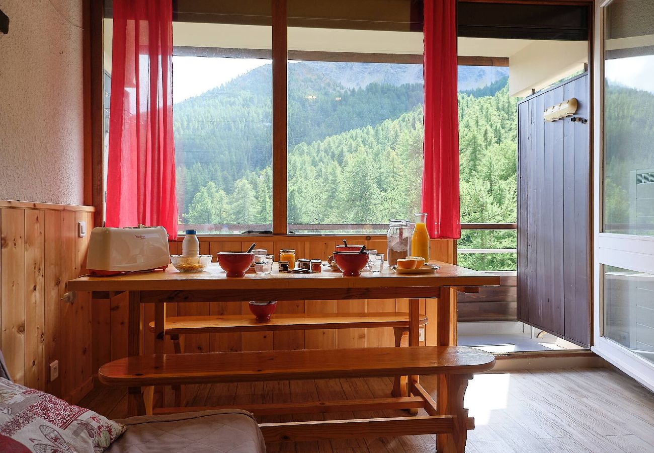 Apartment in Vars - Ski-in/Ski-out Studio • Slopes View Balcony • Resort Centre • Sleeps 4