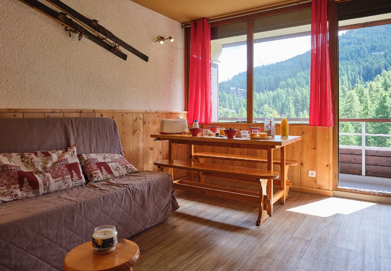 Apartment in Vars - Ski-in/Ski-out Studio • Slopes View Balcony • Resort Centre • Sleeps 4
