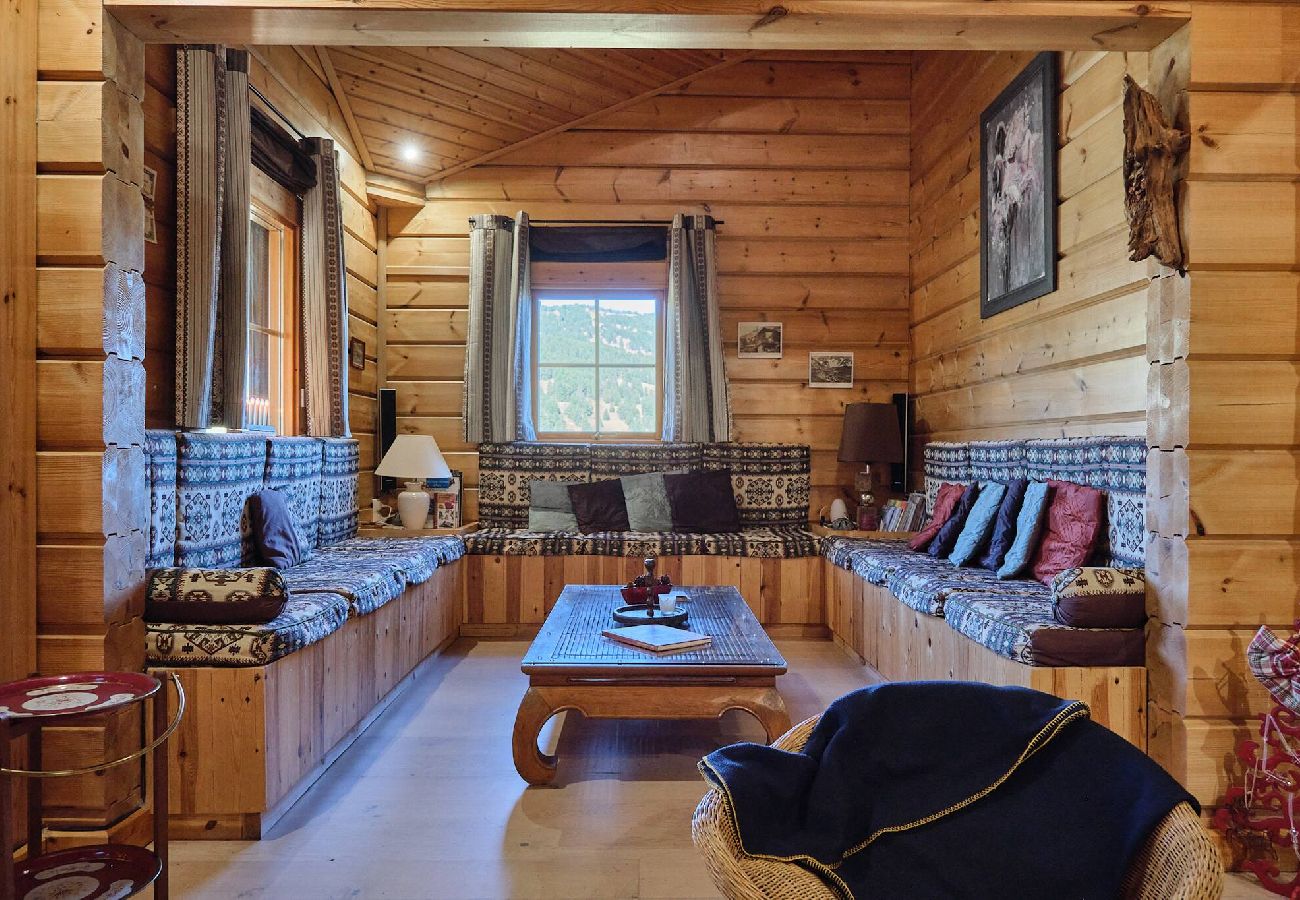Chalet in Vars - Finnish Chalet • Sauna • Écrins Views