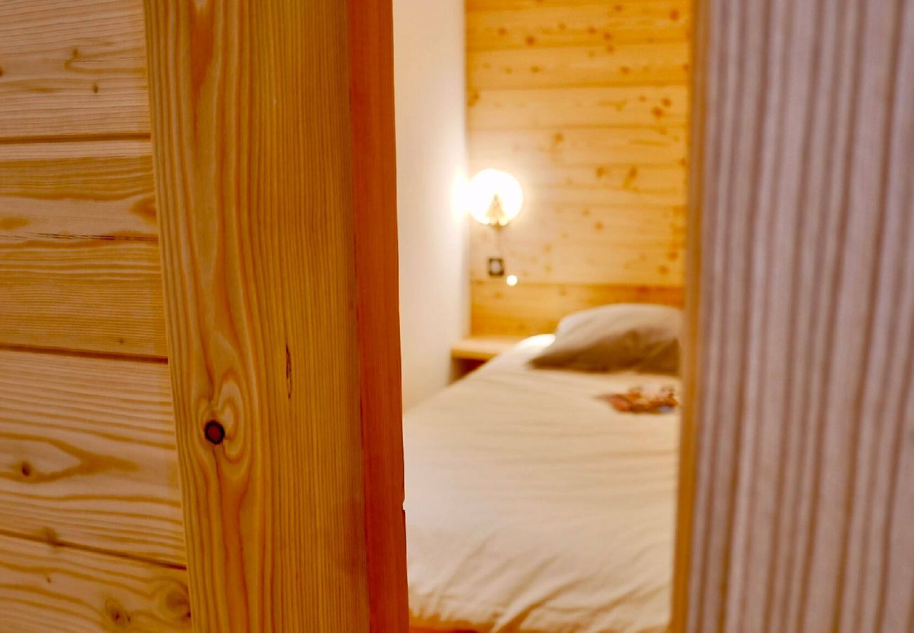 Apartment in Vars -     Beautiful Renovated Ski-in/Ski-out Apartment with Secure Parking