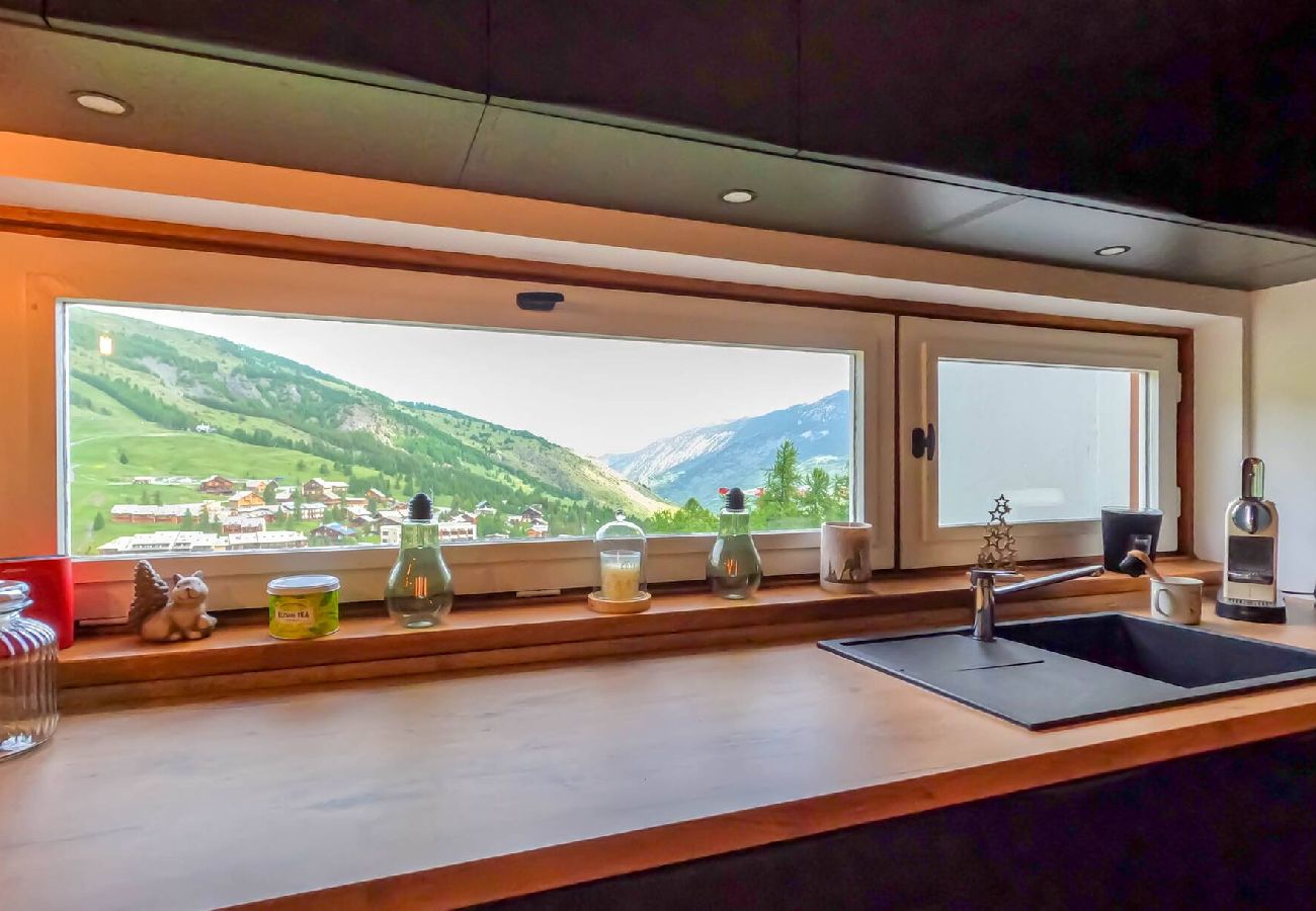 Apartment in Vars - Ski-in/Ski-out Studio • Slopes View Balcony • 2 Adults + 2 Children