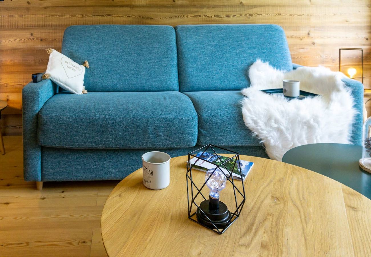 Apartment in Vars - Ski-in/Ski-out Studio • Slopes View Balcony • 2 Adults + 2 Children