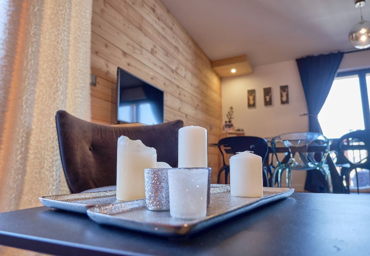 Apartment in Vars - Duplex Penthouse • Terraces • Private Garage • Master Suite