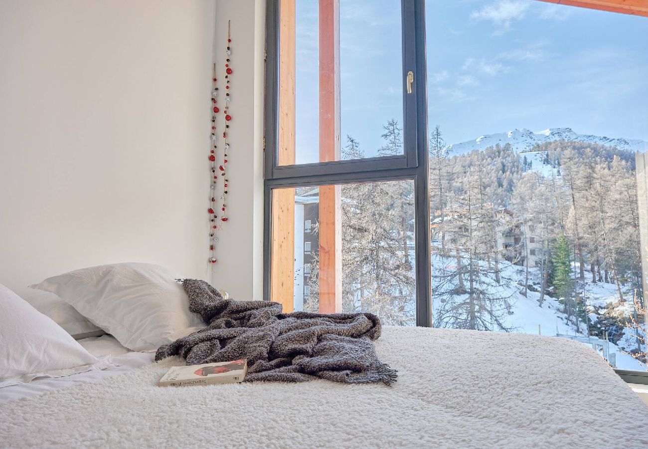 Apartment in Vars - Duplex Penthouse • Terraces • Private Garage • Master Suite