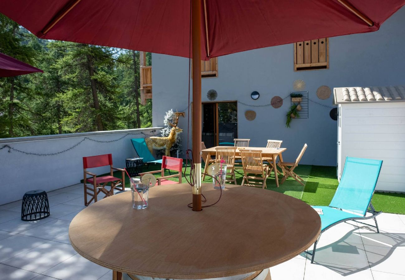 Apartment in Vars - in english