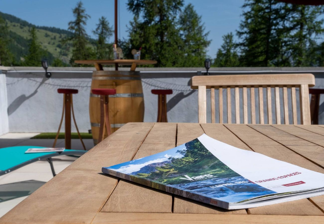Apartment in Vars - in english