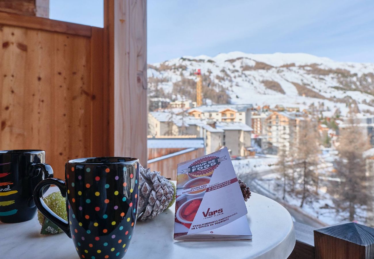 Apartment in Vars - Vars centre – Appt 4 pers en résidence neuve 