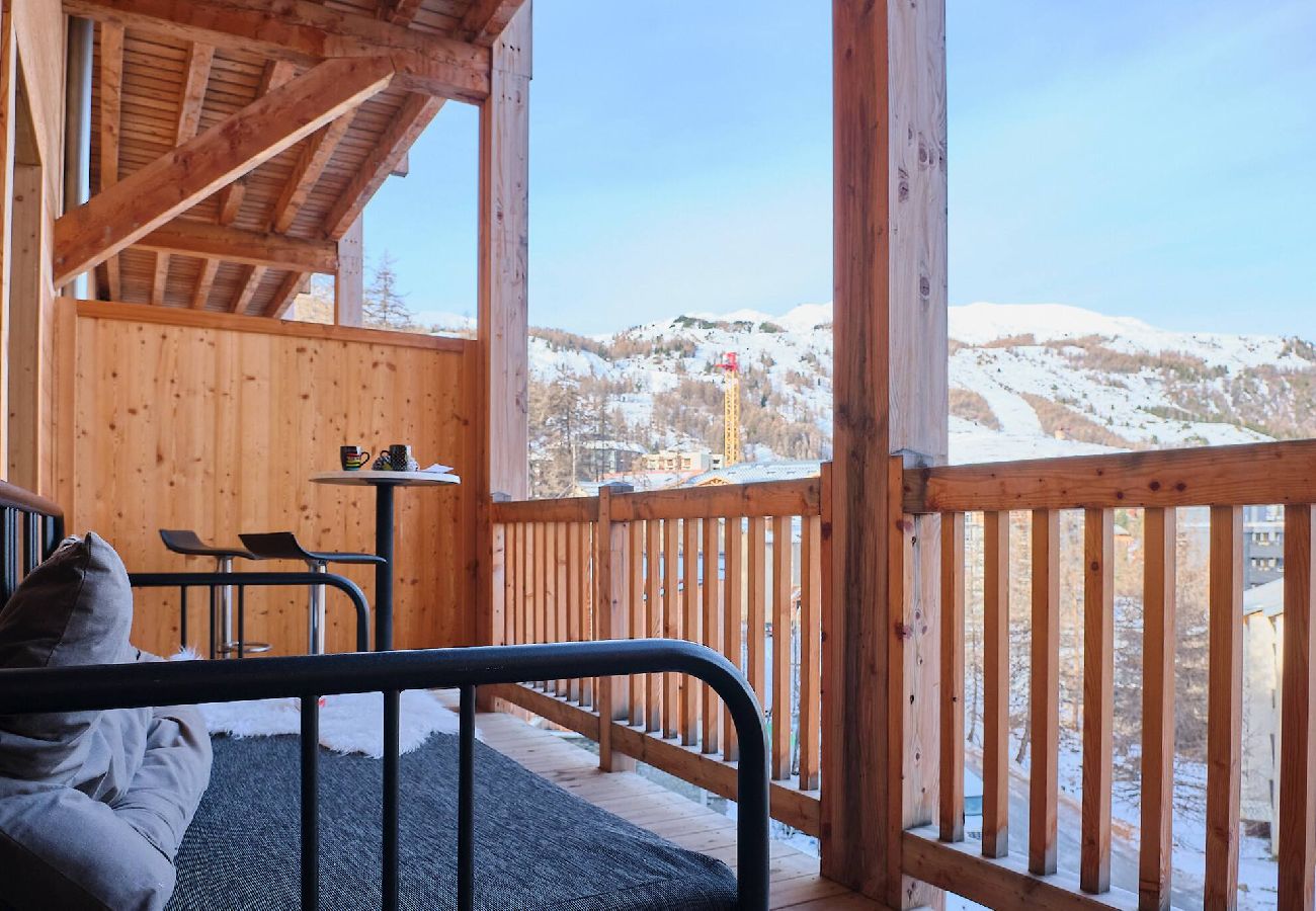 Apartment in Vars - Vars centre – Appt 4 pers en résidence neuve 
