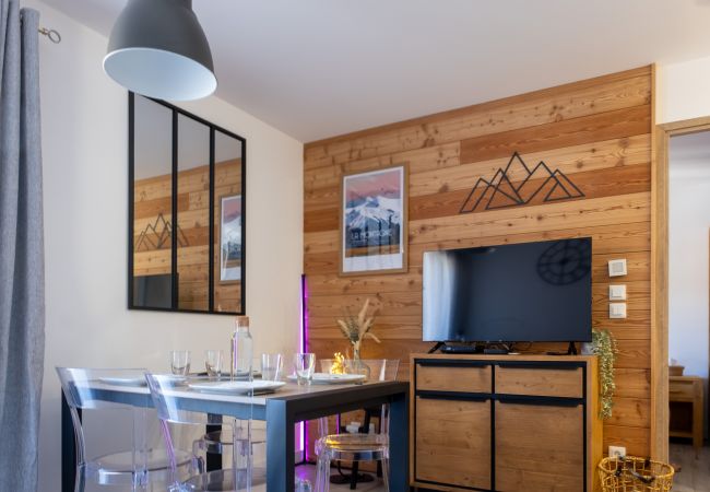 Apartment in Vars - Modern Apartment • Panoramic Views 