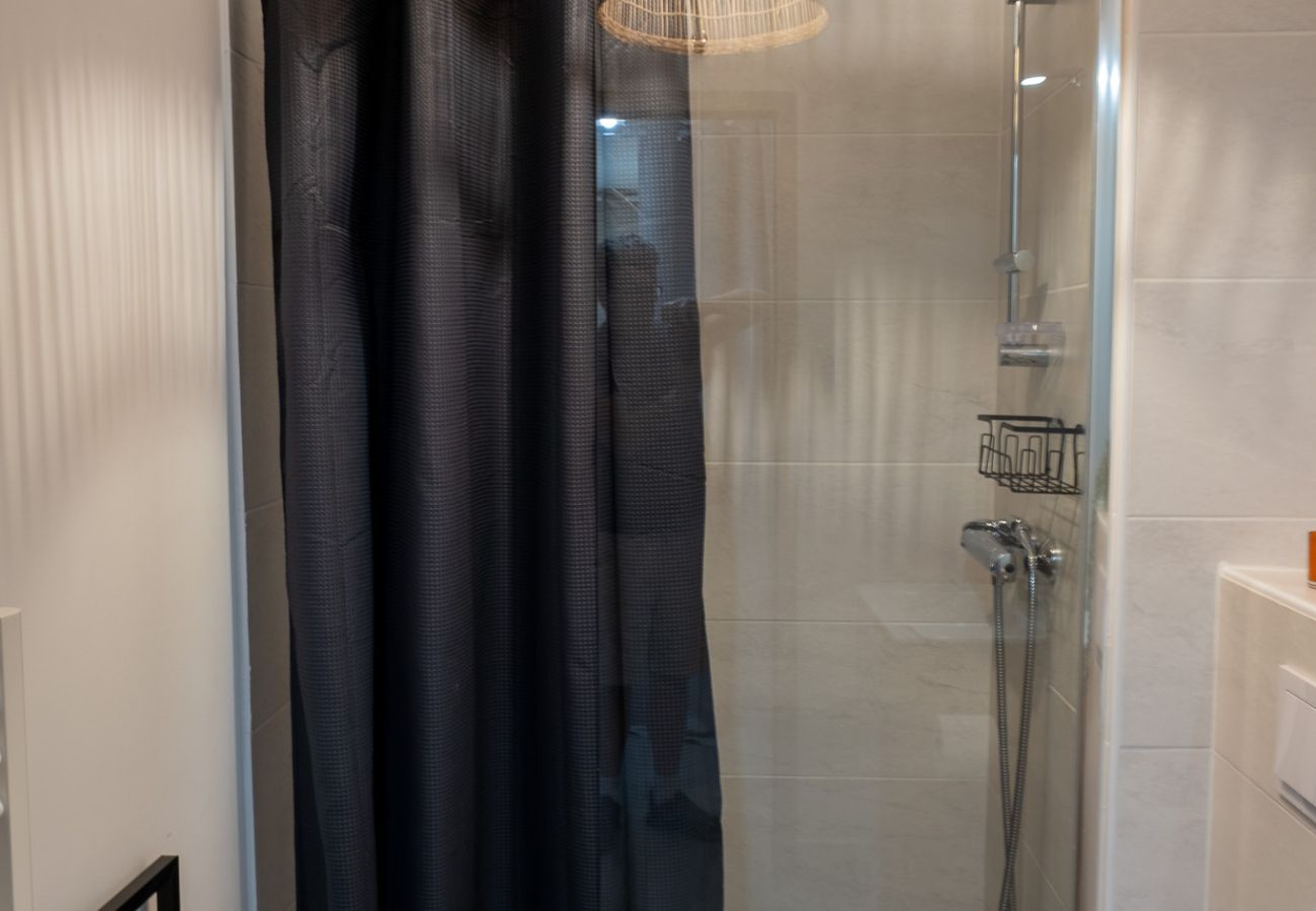 Apartment in Vars - Modern Apartment • Panoramic Views 