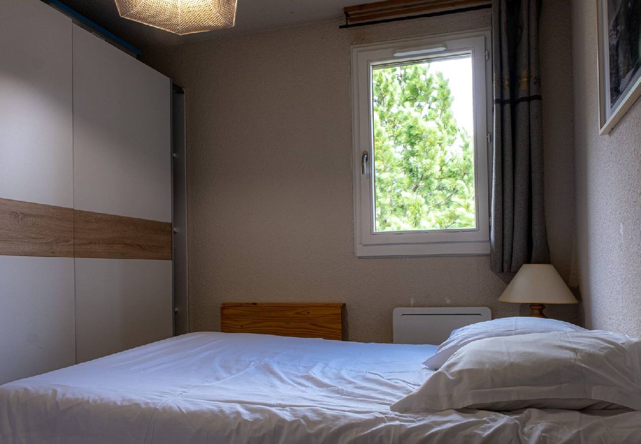 Residence in Vars - Ski-in/Ski-out Duplex • Vars Centre • 3 Bedrooms