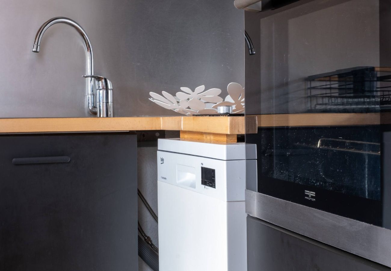 Residence in Vars - Ski-in/Ski-out Duplex • Vars Centre • 3 Bedrooms