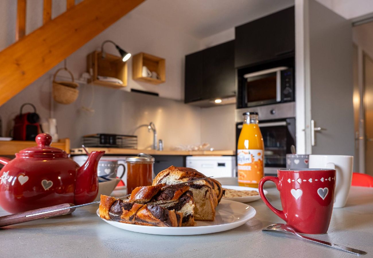 Residence in Vars - Ski-in/Ski-out Duplex • Vars Centre • 3 Bedrooms