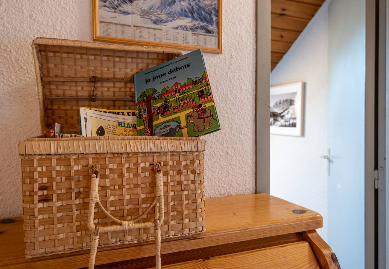 Residence in Vars - Ski-in/Ski-out Duplex • Vars Centre • 3 Bedrooms