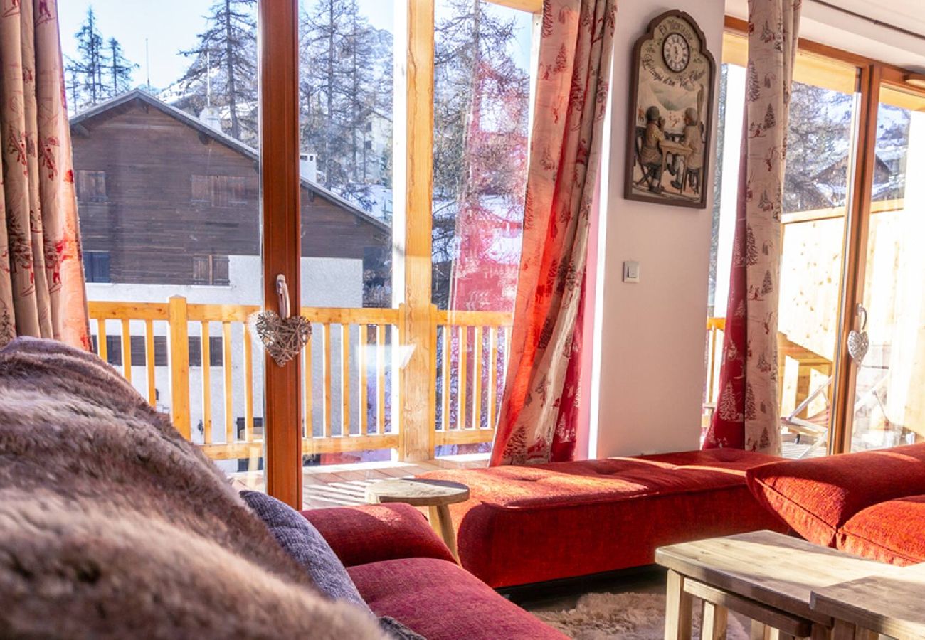 Apartment in Vars - Luxury Duplex • 4 En-suite Bedrooms • Garage 