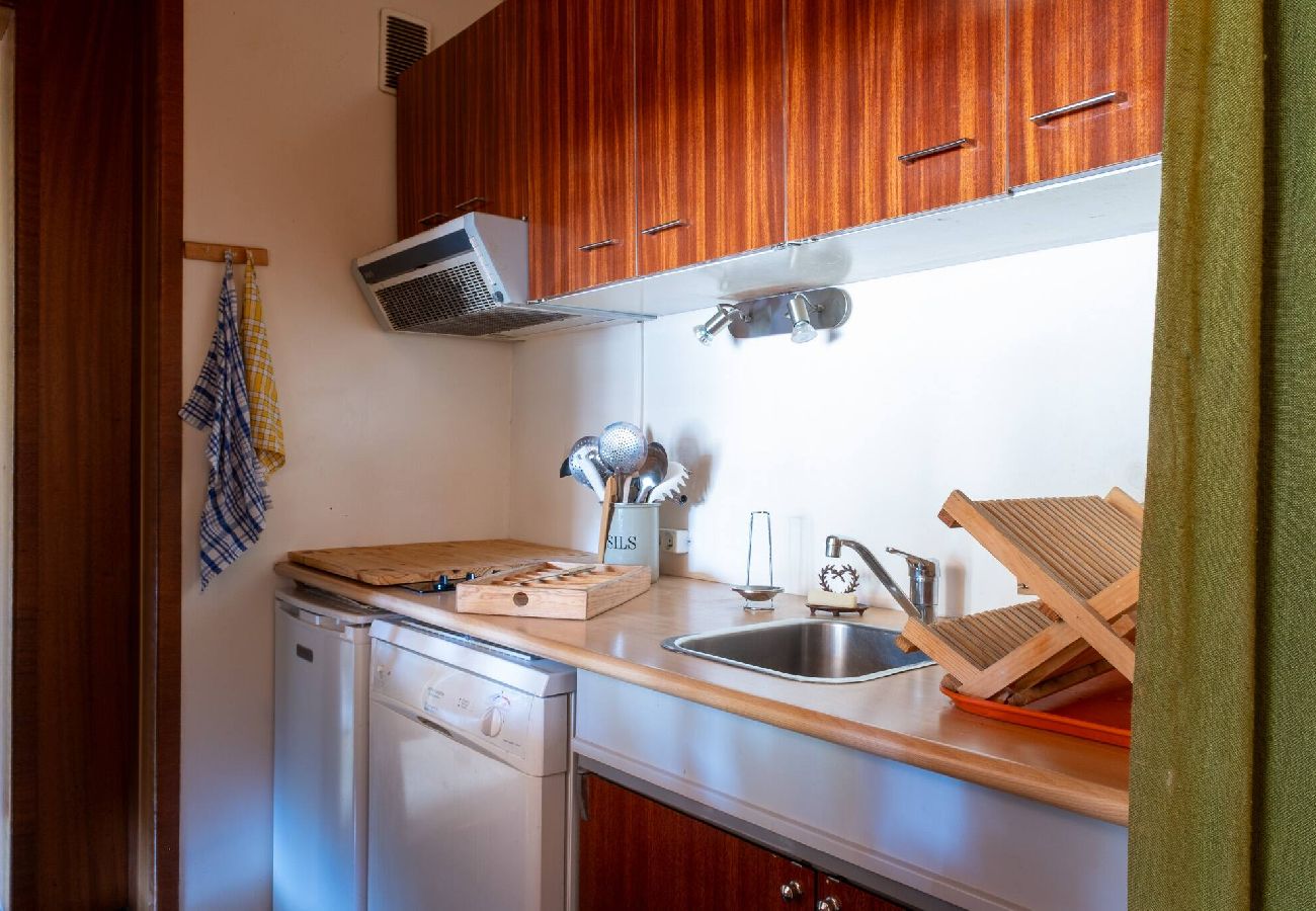 Apartment in Vars - Ski-in/Ski-out Apartment • Slope Views • 2 Bedrooms