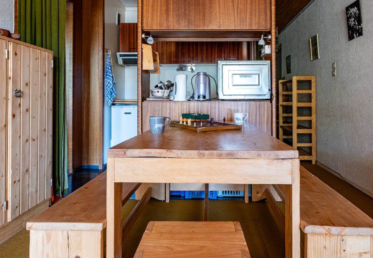 Apartment in Vars - Ski-in/Ski-out Apartment • Slope Views • 2 Bedrooms