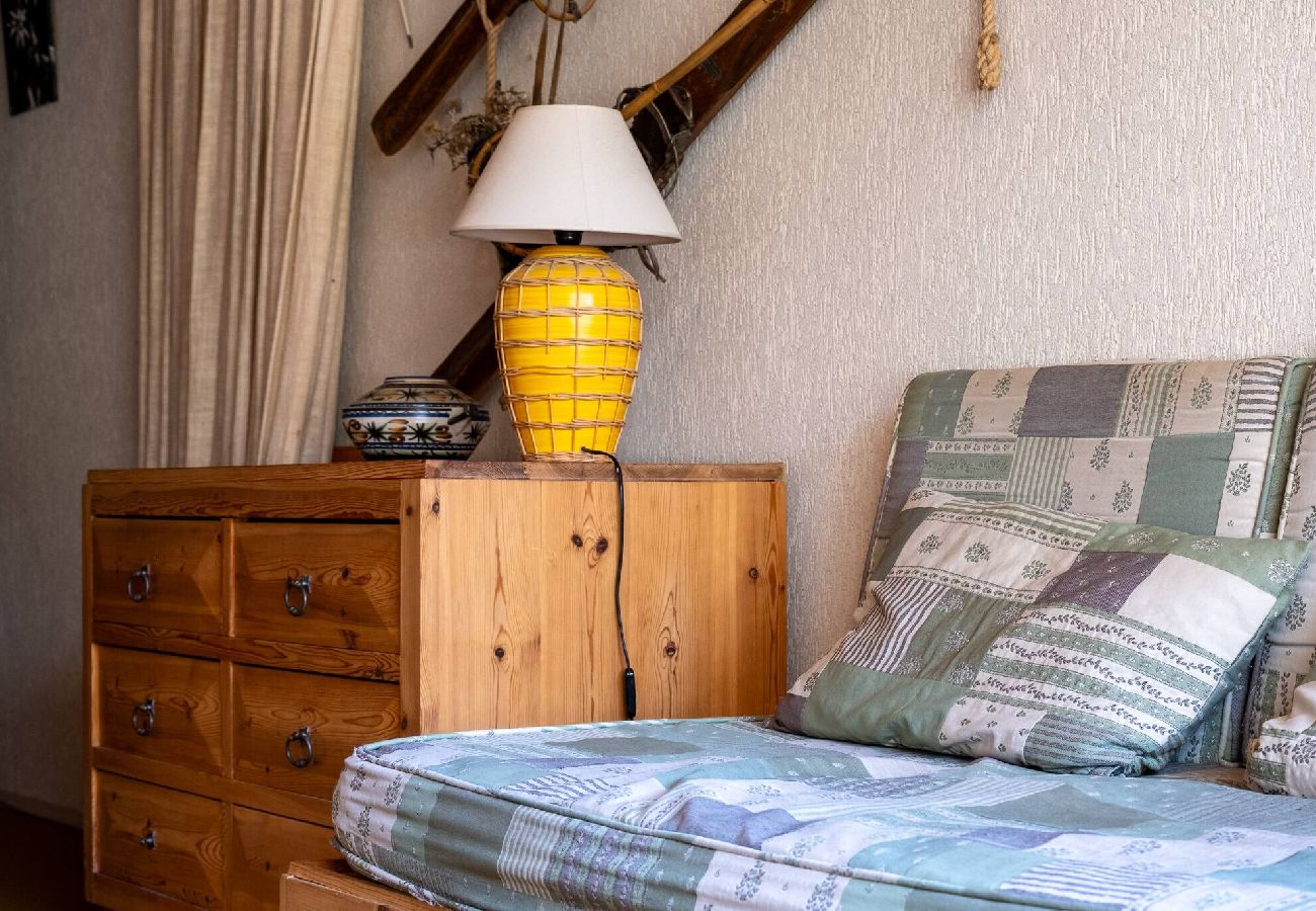 Apartment in Vars - Ski-in/Ski-out Apartment • Slope Views • 2 Bedrooms
