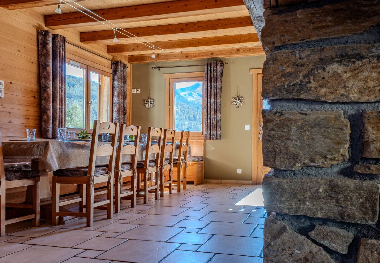 Chalet in Vars - Exceptional chalet • swimming pool • ski-in/ski-out