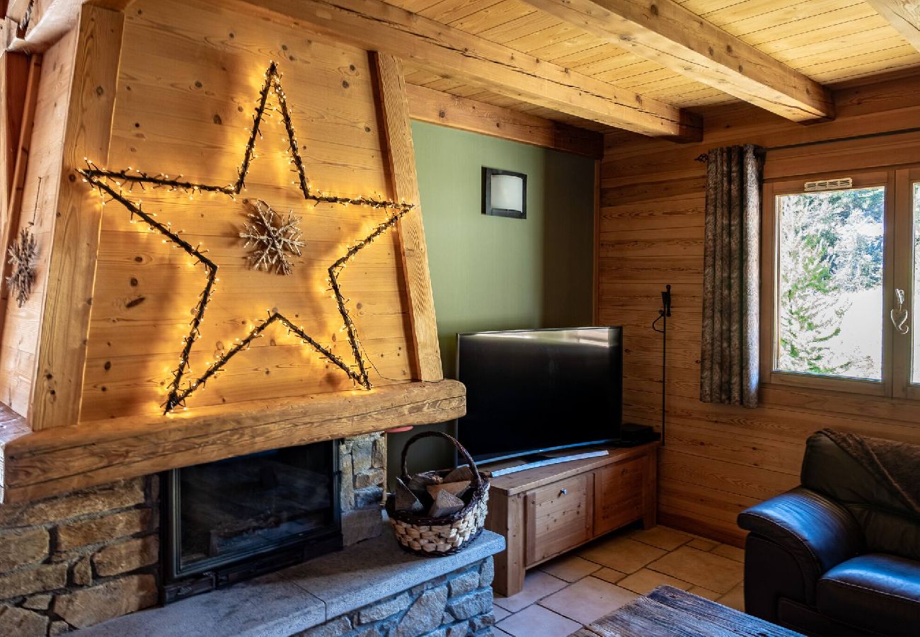 Chalet in Vars - Exceptional chalet • swimming pool • ski-in/ski-out