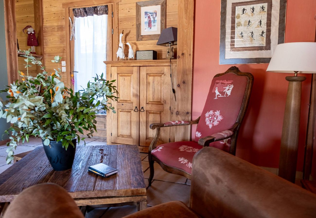 Chalet in Vars - Exceptional chalet • swimming pool • ski-in/ski-out