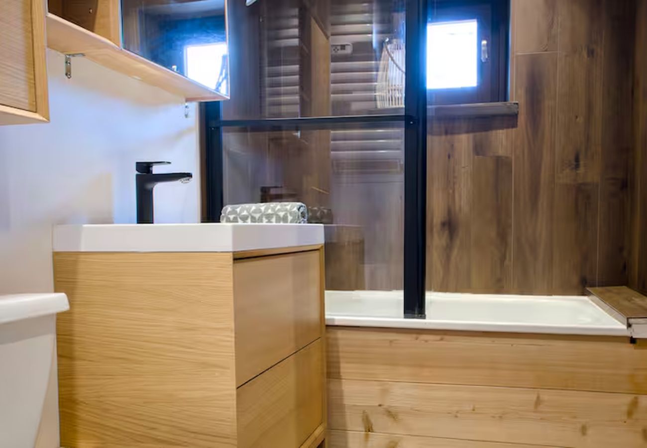 Apartment in Vars - Studio cosy pied de piste 