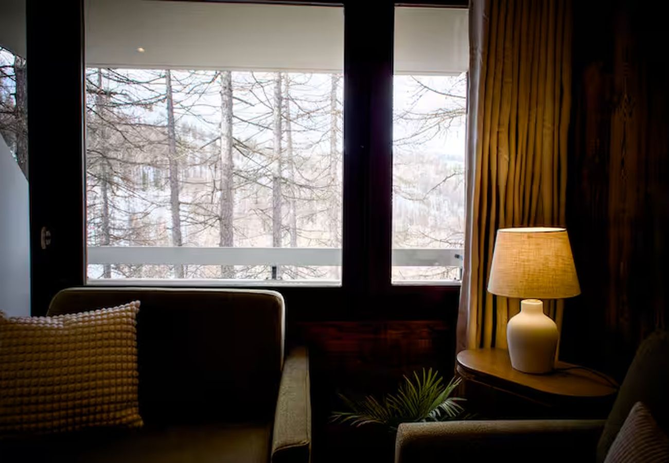 Apartment in Vars - Studio cosy pied de piste 