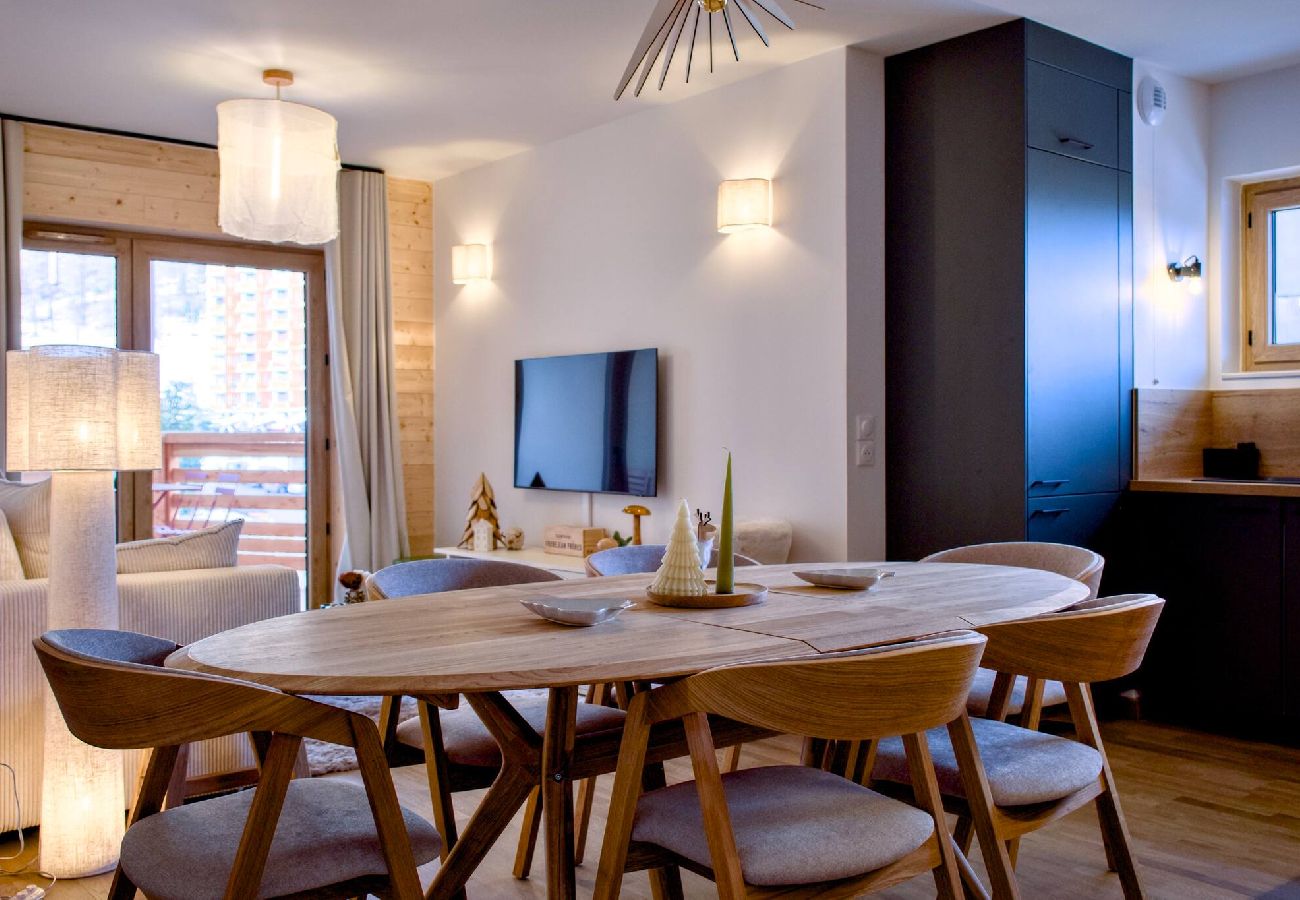 Appartement à Vars - L’Alpin Chic–Appartement neuf Vars Centre - Garage,Terrasse, 4 adultes+2 enfants