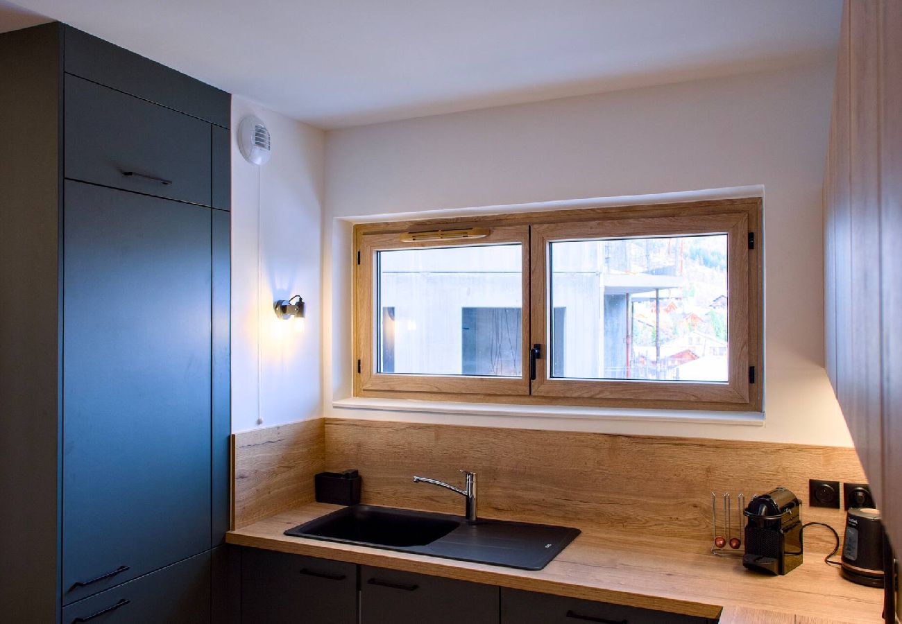 Appartement à Vars - L’Alpin Chic–Appartement neuf Vars Centre - Garage,Terrasse, 4 adultes+2 enfants