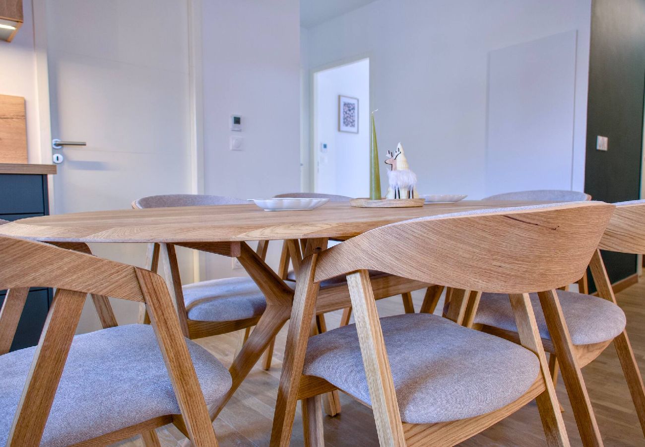 Appartement à Vars - L’Alpin Chic–Appartement neuf Vars Centre - Garage,Terrasse, 4 adultes+2 enfants