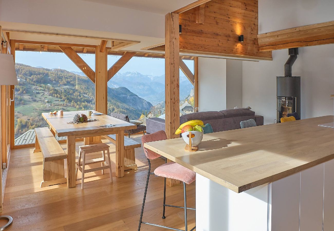 Chalet à Vars - Chalet rénové • Vue panoramique • Jardin • 10 pers.