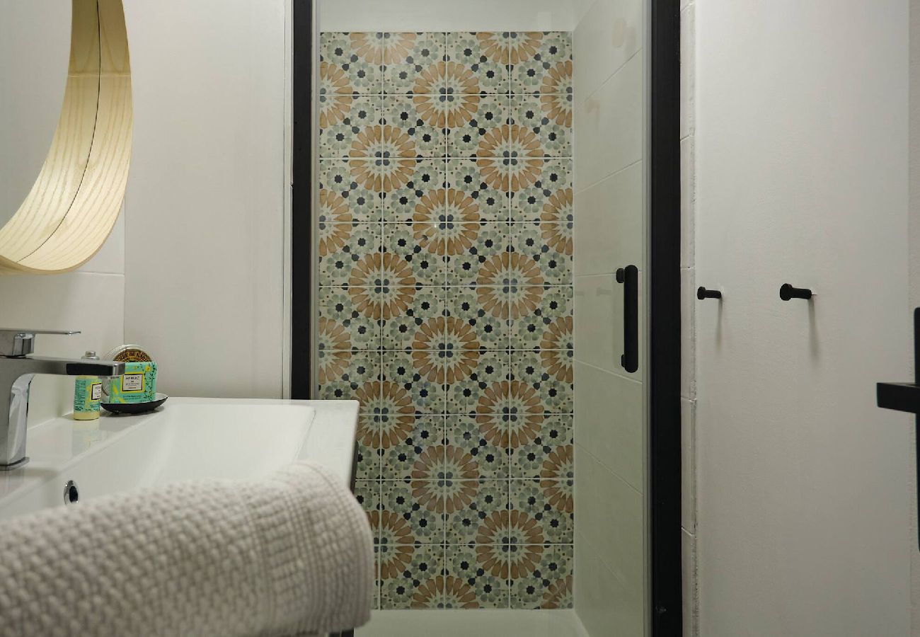 Appartement à Vars - Appartement cosy • Centre Vars • À 4 min des pistes • 2 adultes + 2 enfants