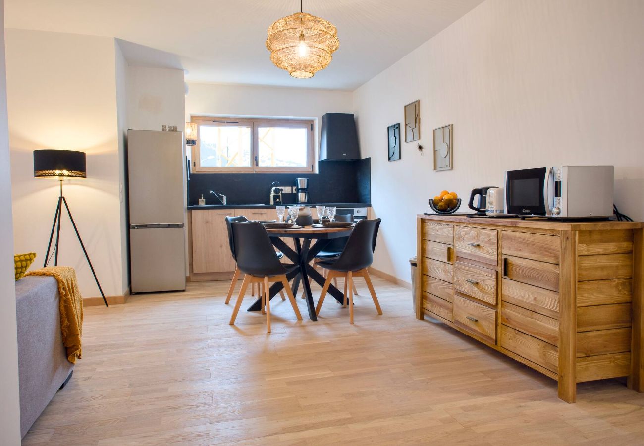 Appartement à Vars - Appartement neuf • Garage • 2 terrasses • Centre Vars