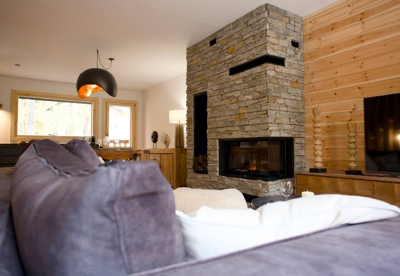 Maison mitoyenne à Vars - Chalet neuf • 4 chambres • Garage • Centre station • 10 pers.