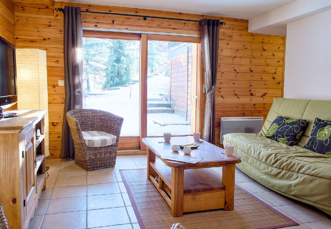 Appartement à Vars - Appartement familial • Jardin • 2 chambres • 8 pers.
