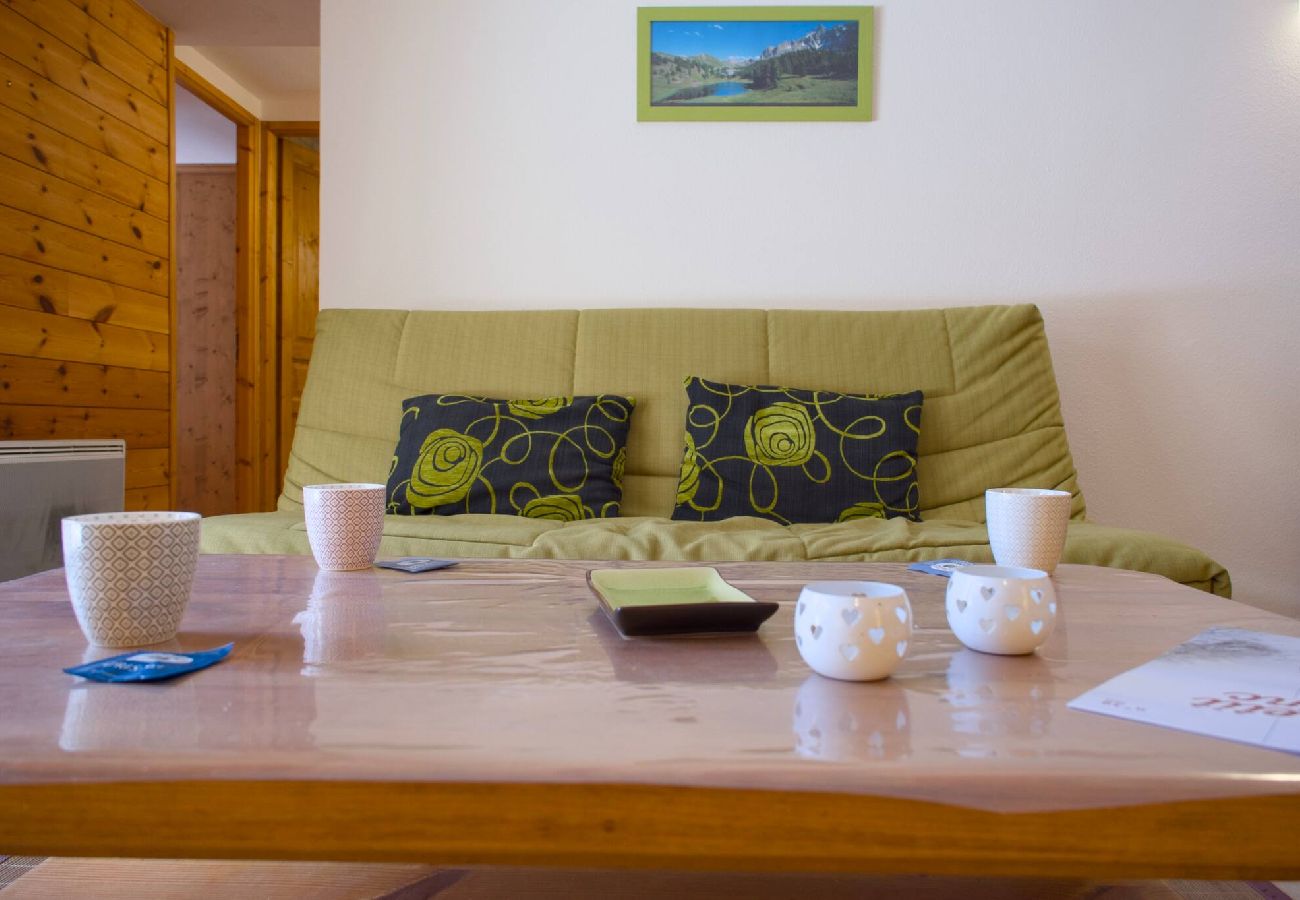 Appartement à Vars - Appartement familial • Jardin • 2 chambres • 8 pers.