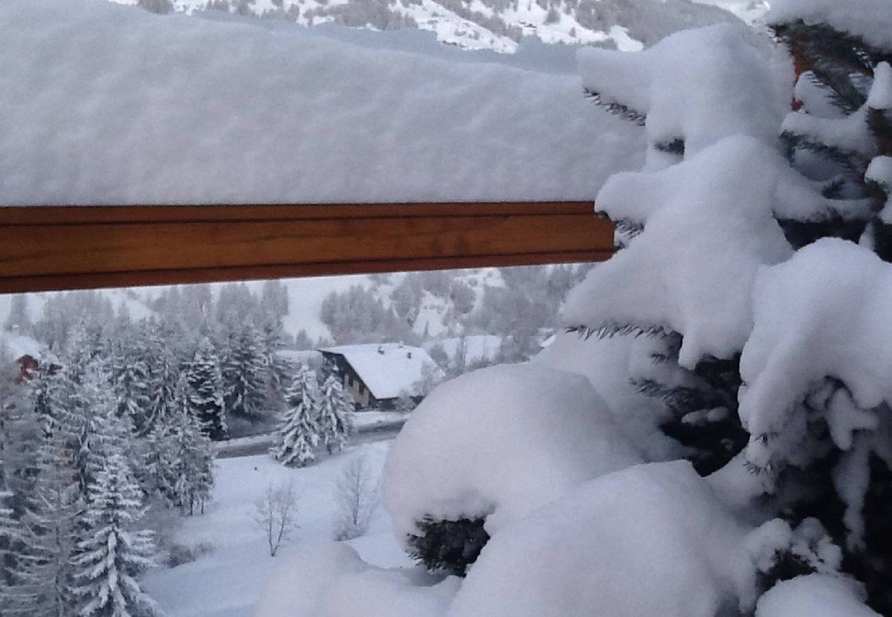 Maison mitoyenne à Vars - Duplex avec terrasse • Dépendance de chalet • 6 pers.