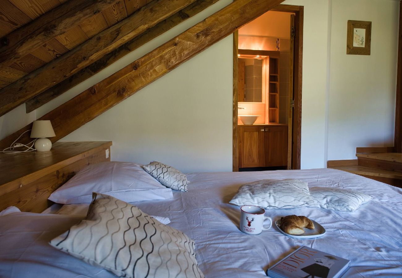 Chalet à Vars -     Vue panoramique • Chalet de caractère • 8 pers.