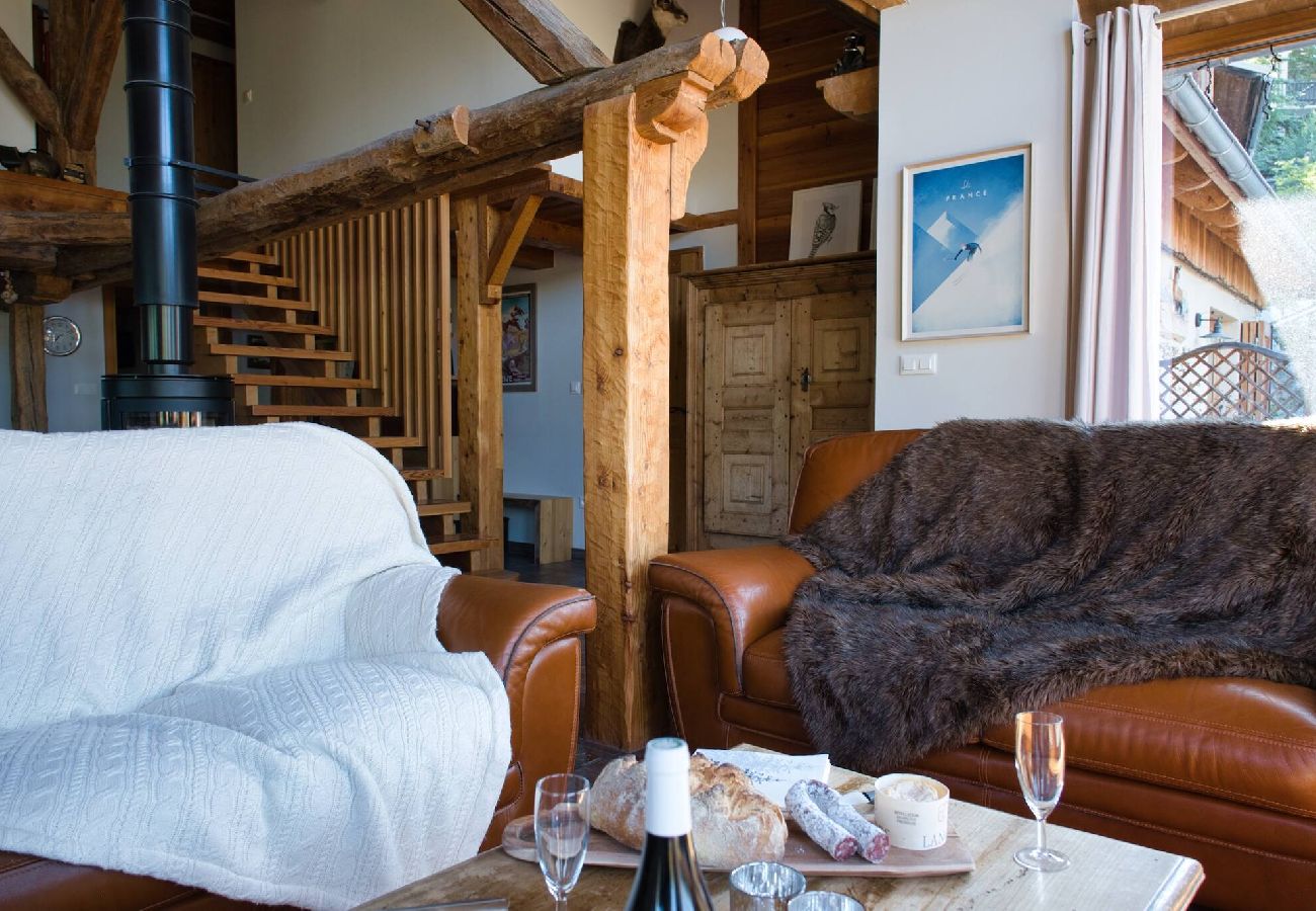 Chalet à Vars -     Vue panoramique • Chalet de caractère • 8 pers.