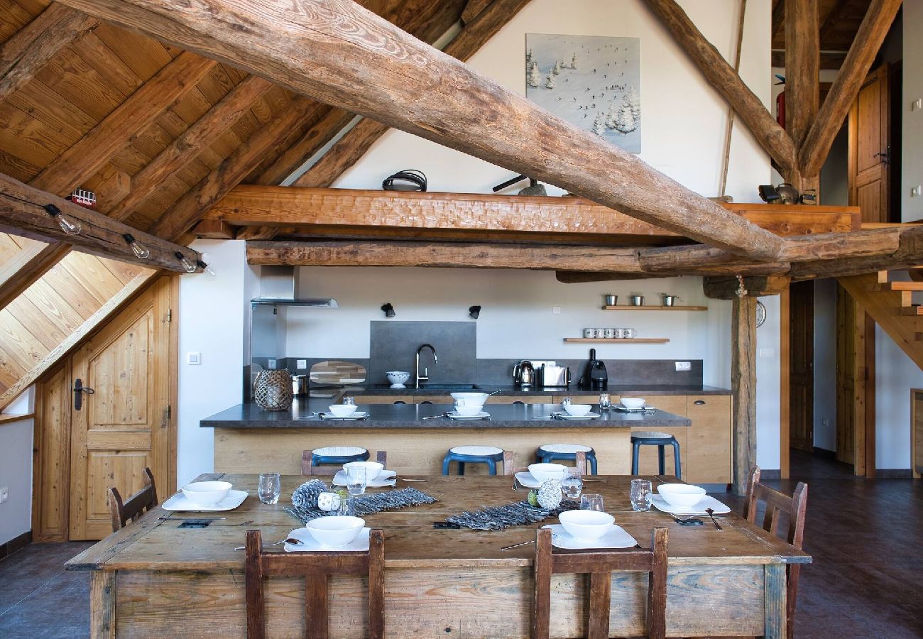 Chalet à Vars -     Vue panoramique • Chalet de caractère • 8 pers.